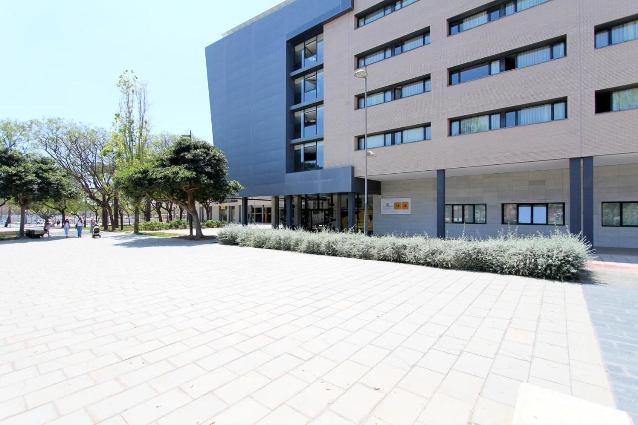 Villa Alojamiento Y Congresos - Villa Universitaria San Vicente Raspeig Kültér fotó
